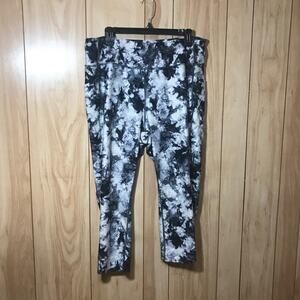 Athletic Works Tie Dye Marble Print High Rise Capri Activewear Leggings XXL